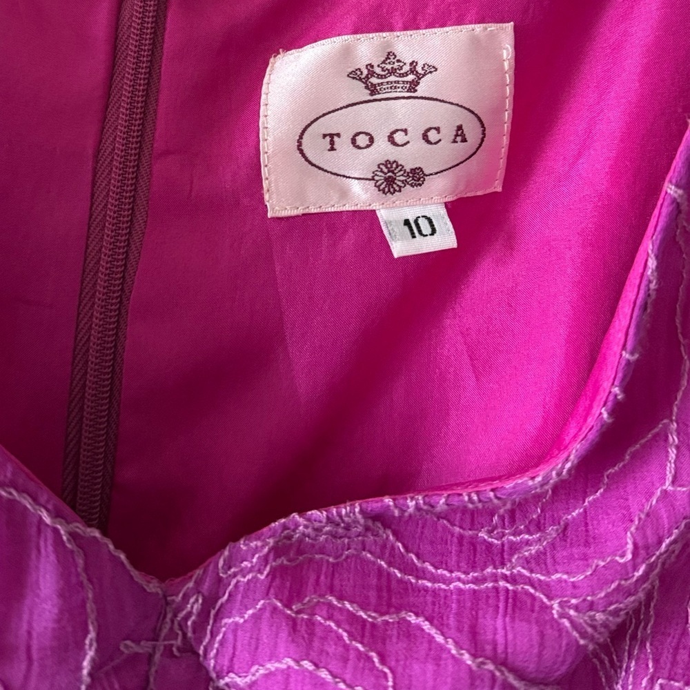 NWOT Beautiful Vintage 100% Silk Tocca Dark Pink Embroidered Dress Size 10 - Picture 5 of 9